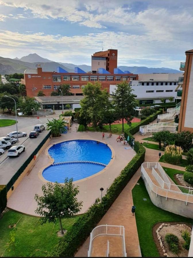 Universidad Del Mar - Alquiler Solo Familias Gandía Buitenkant foto